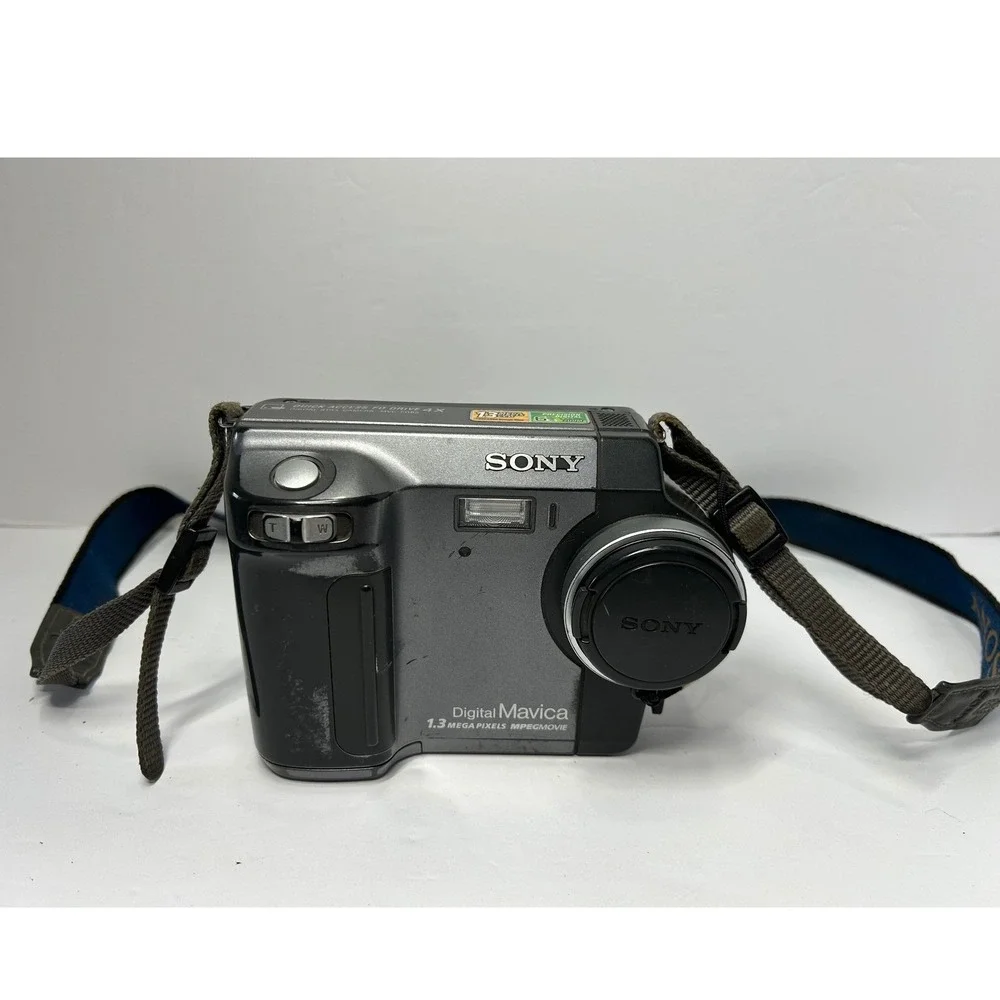 Sony Digital Mavica MVC-FD85 1.3 MP Digital Camera 3x Optical Zoom PARTS ONLY‎